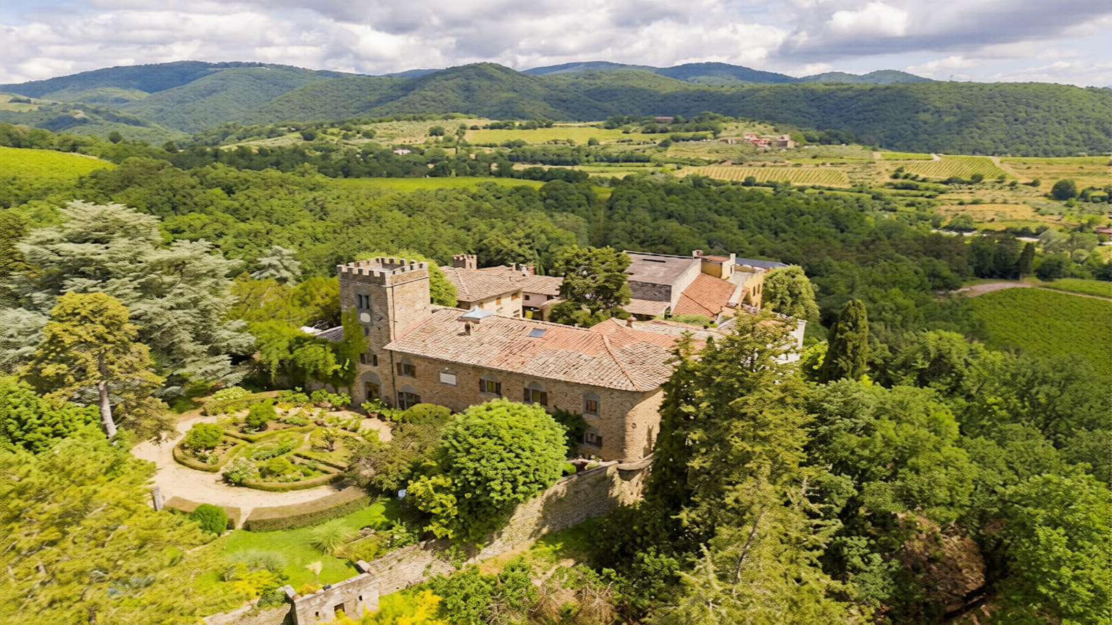 Borgo di Querceto Castello