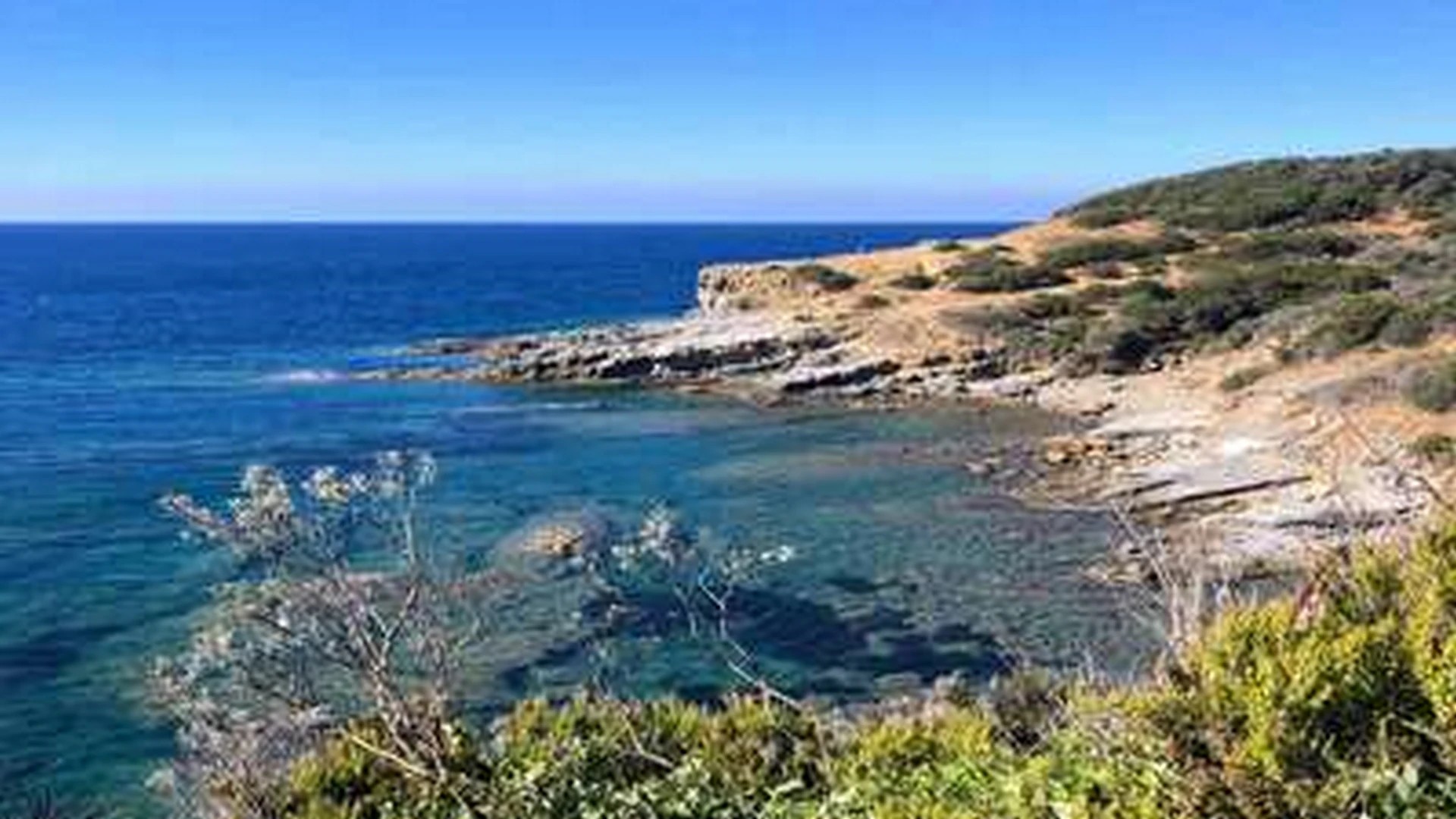cala segreta promontorio piombino