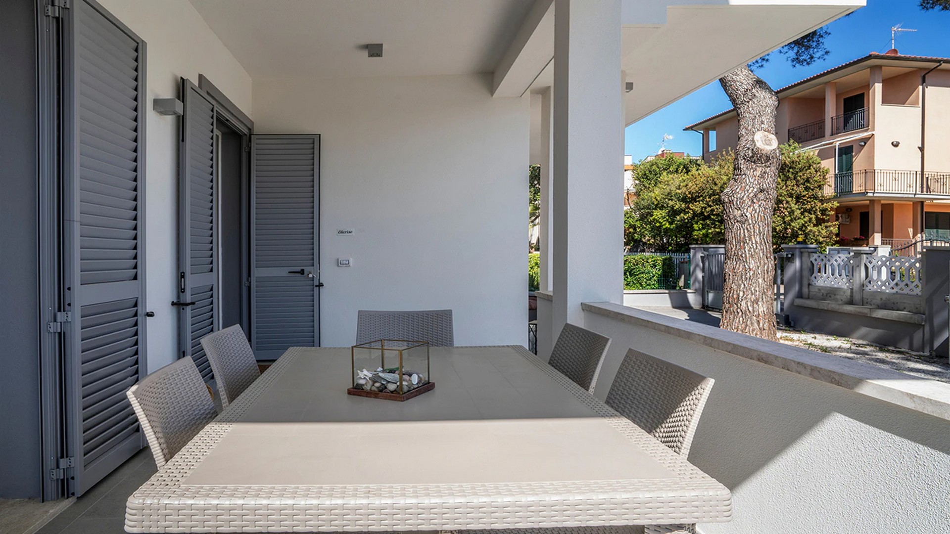 Esterno appartamnento Elicriso Villa Ari San Vincenzo