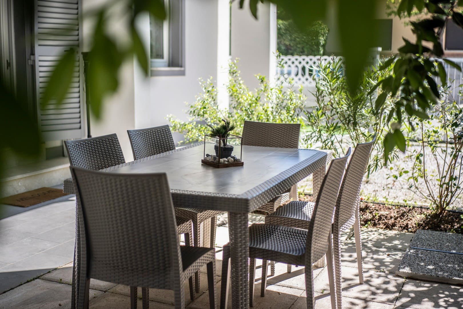 Esterni giardino Villa Ari San Vincenzo