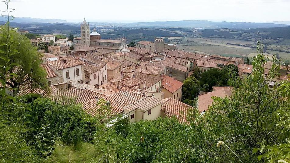 Massa Marittima panorama