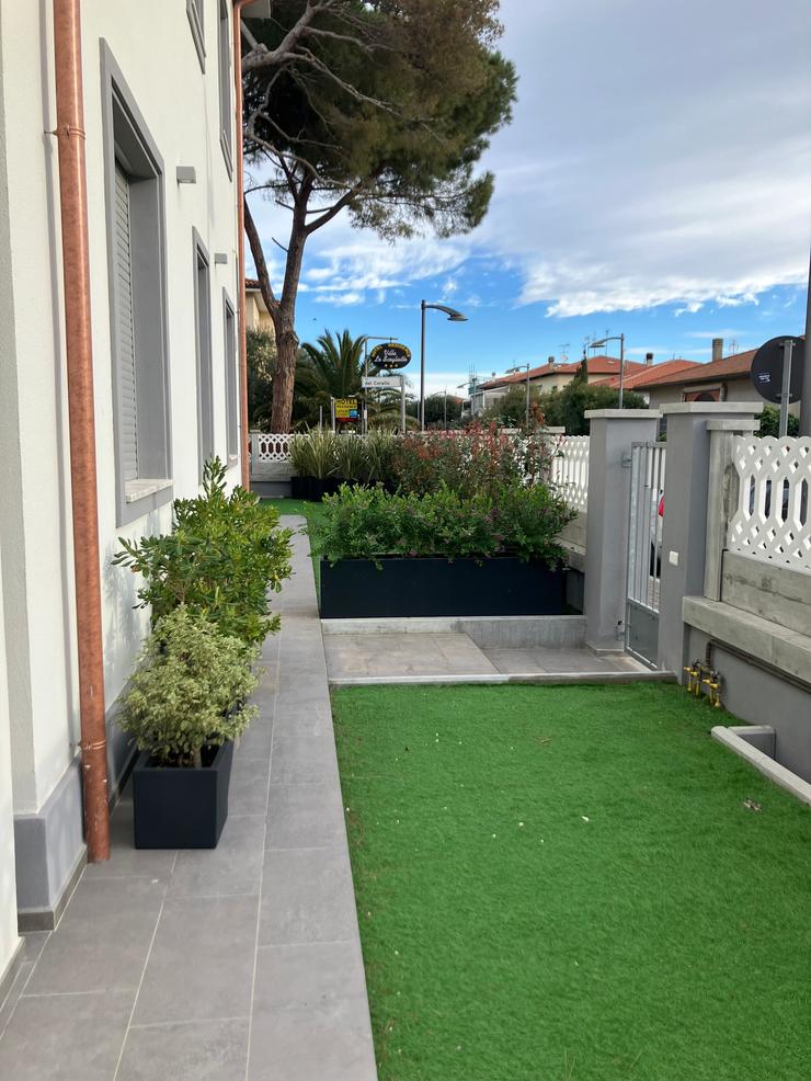 Exterior and garden apartment Sea Lily Villa Ari San Vincenzo